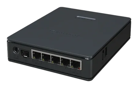 Mikrotik E62iUGS-2axD5axT